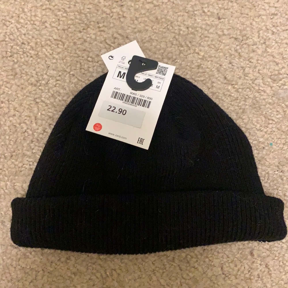 Zara black beanie